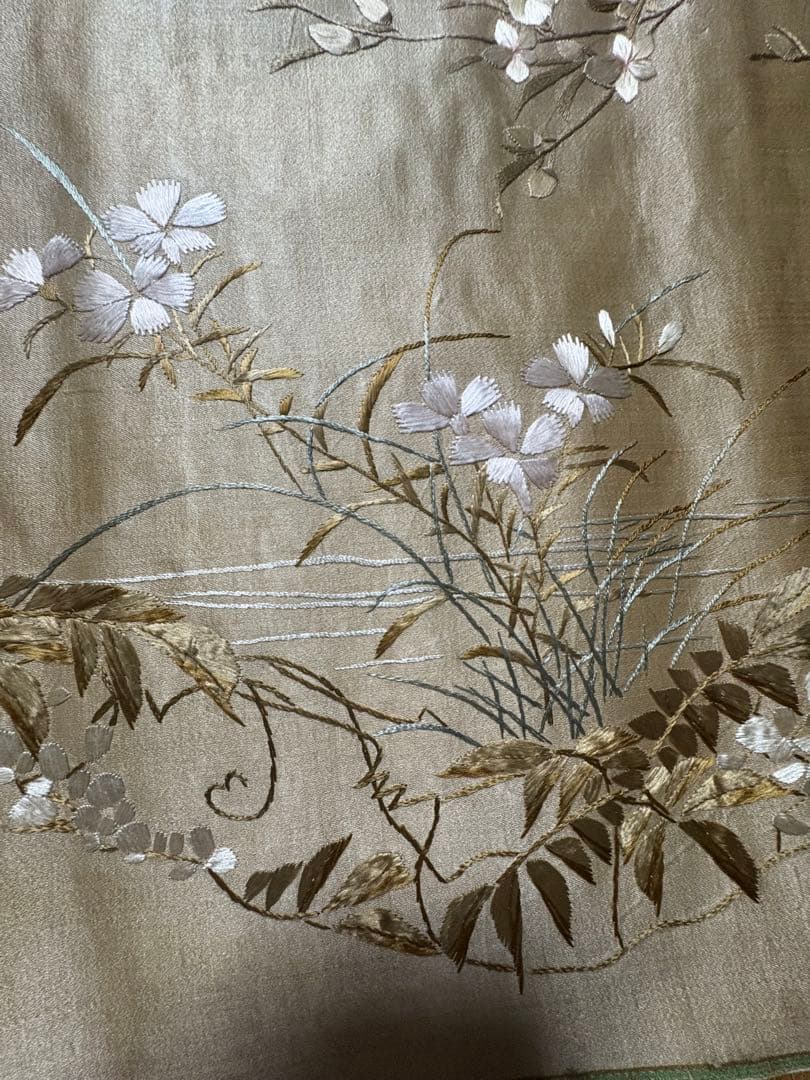 シルク生地？刺繍　181cm×45.5cm ベージュ