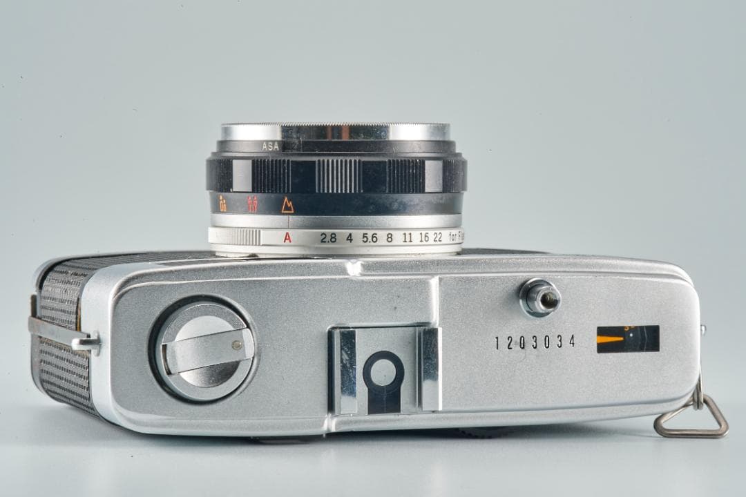 OLYMPUS TRIP 35 35mmコンパクトフィルムカメラ #92