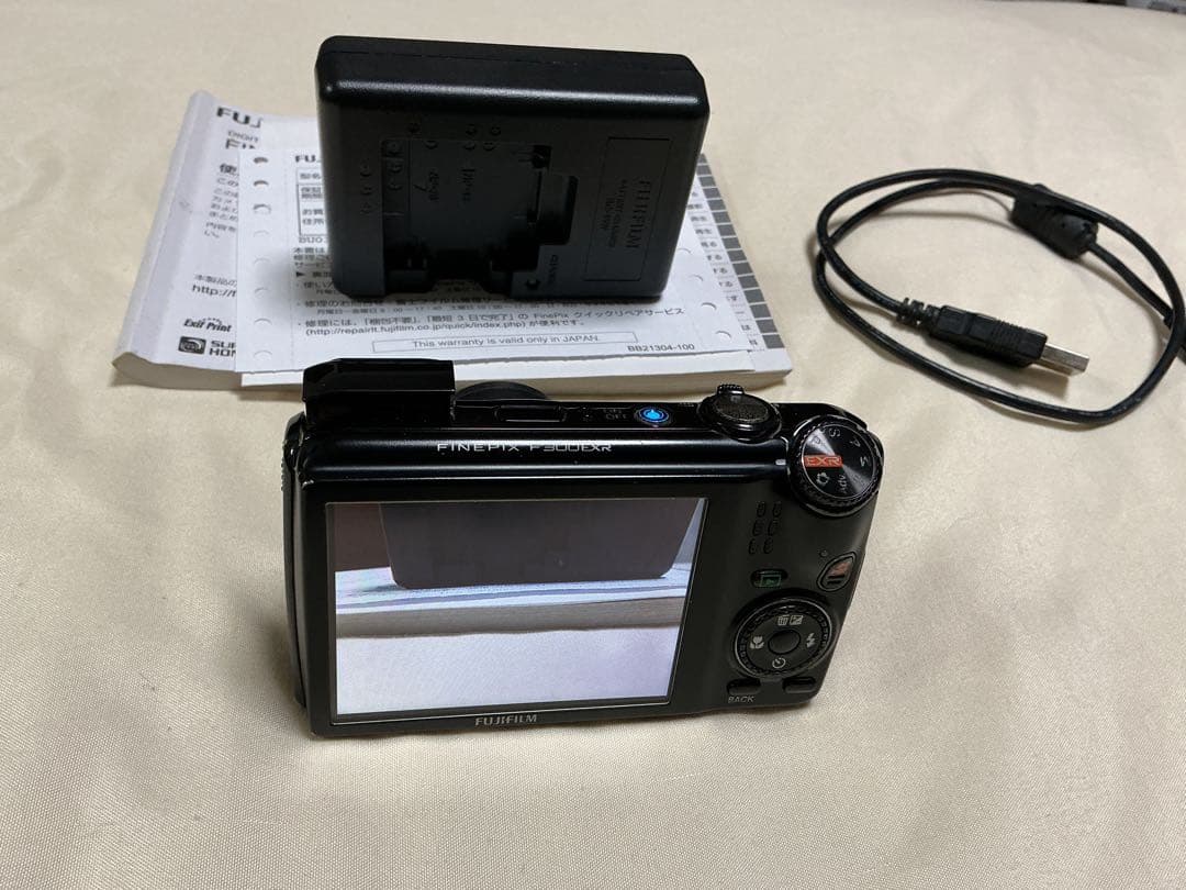 FUJIFILM デジタルカメラFINEPIX F300EXR 黒 コンデジ