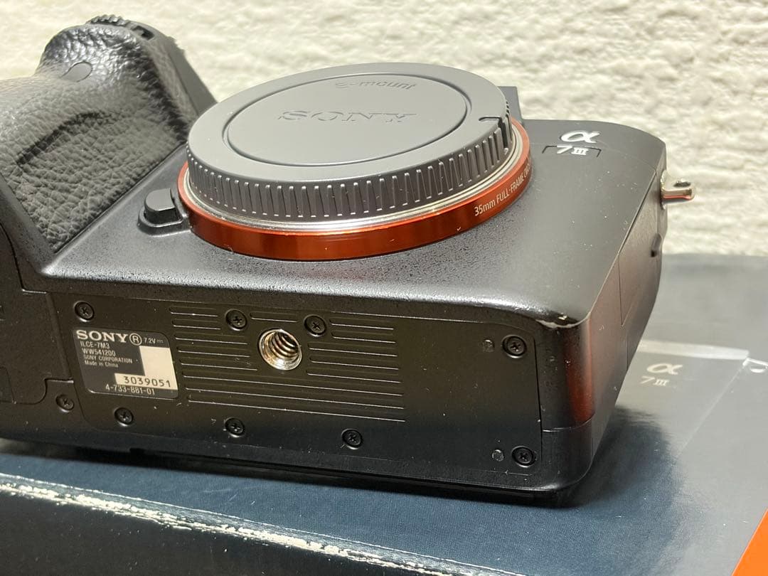 SONY α7 III ボディ ミラーレス一眼カメラ【ILCE-7M3】