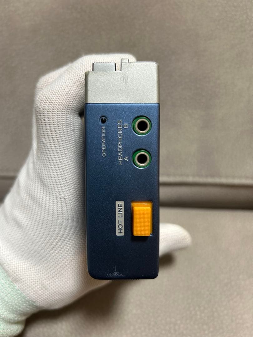 【激安】SONY初代WALKMAN TPS-L2 カバー付き