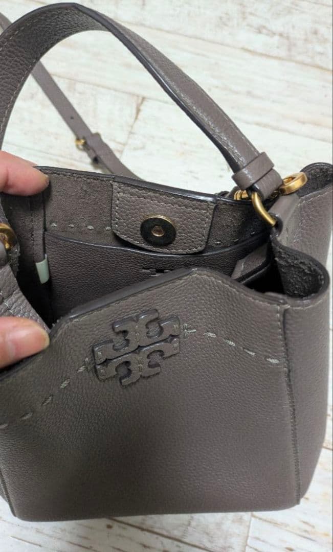 Tory Burch マックグロースモールバケットバッグ2way