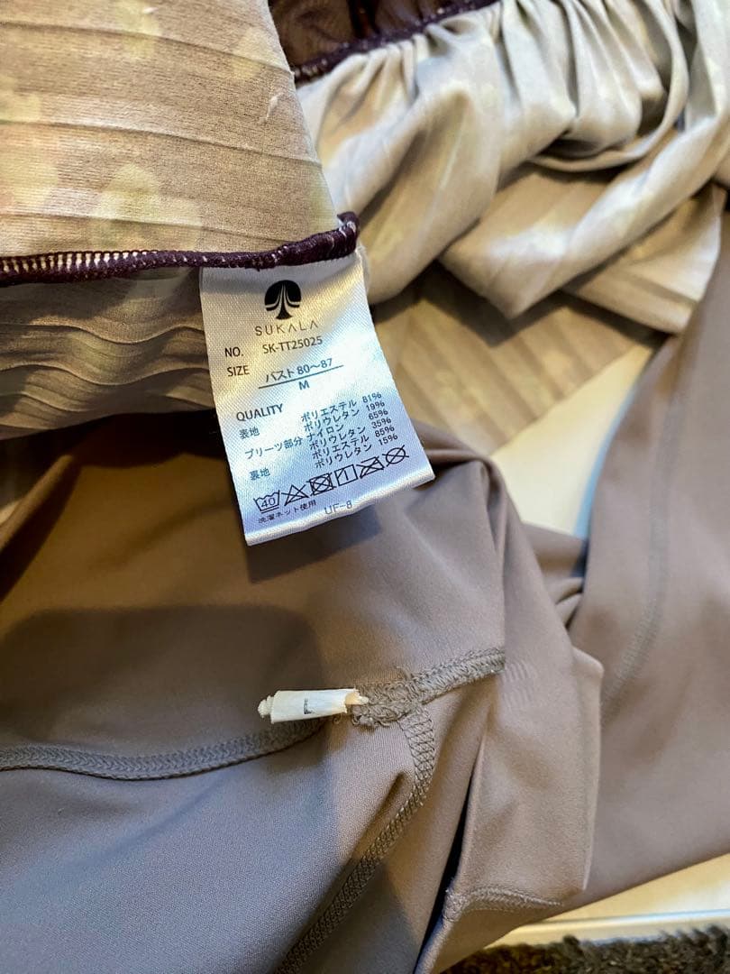 スカーラsukala ローズプリントプリーツ　タンクトップ Mサイズ セット