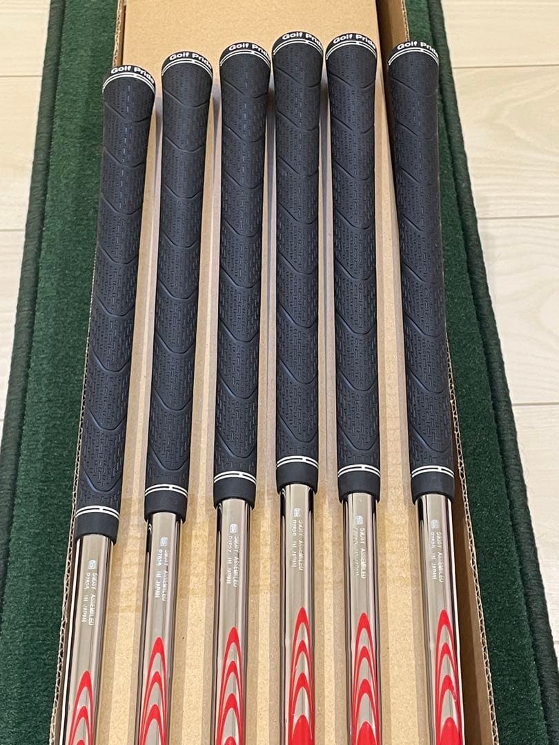美品ミズノ 最新アイアン M-13 ５番〜PW モーダス105S 6本セット