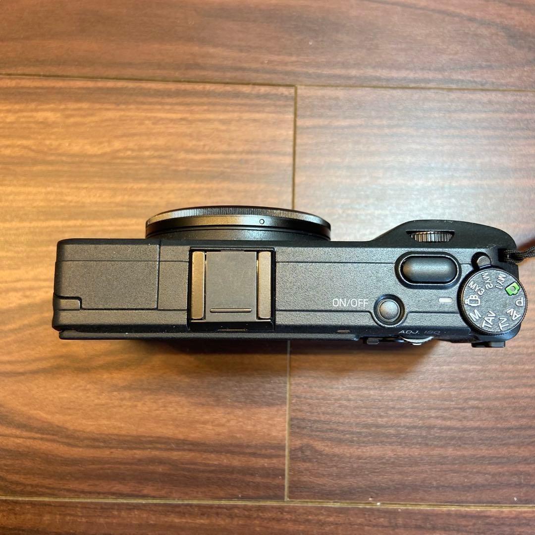 RICOH GR デジカメ ほぼ新品 4938