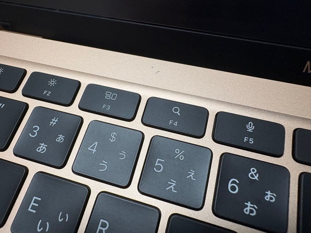 MacBook Air M1 8GB 256GB 13インチ ゴールド