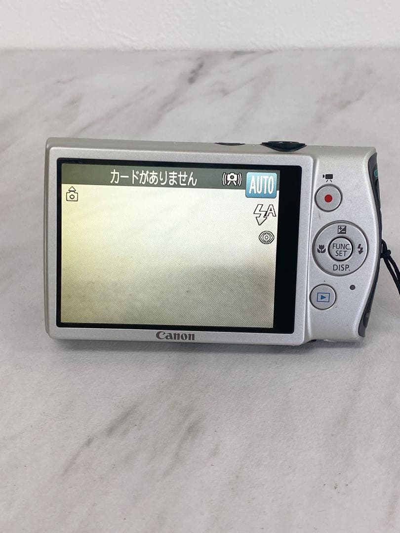 # Canon IXY 600F シルバー 本体と充電器付き