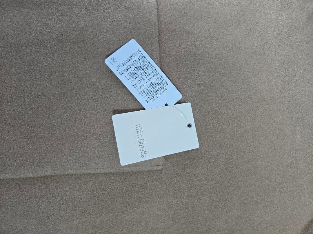 ウィムガゼット　新品タグ付き　リバーケープ