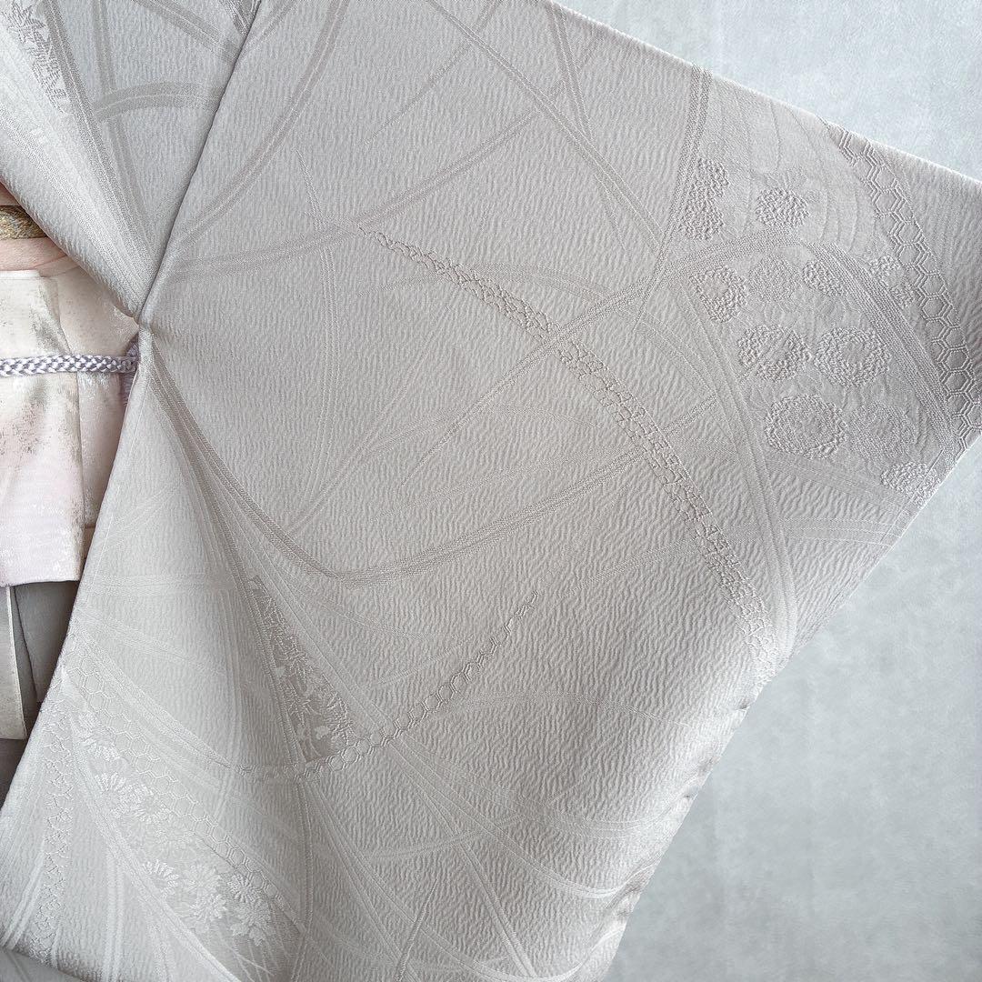 色無地　フルセット　着物　正絹　しつけ糸付き　ホワイトグレー　一つ紋　G4