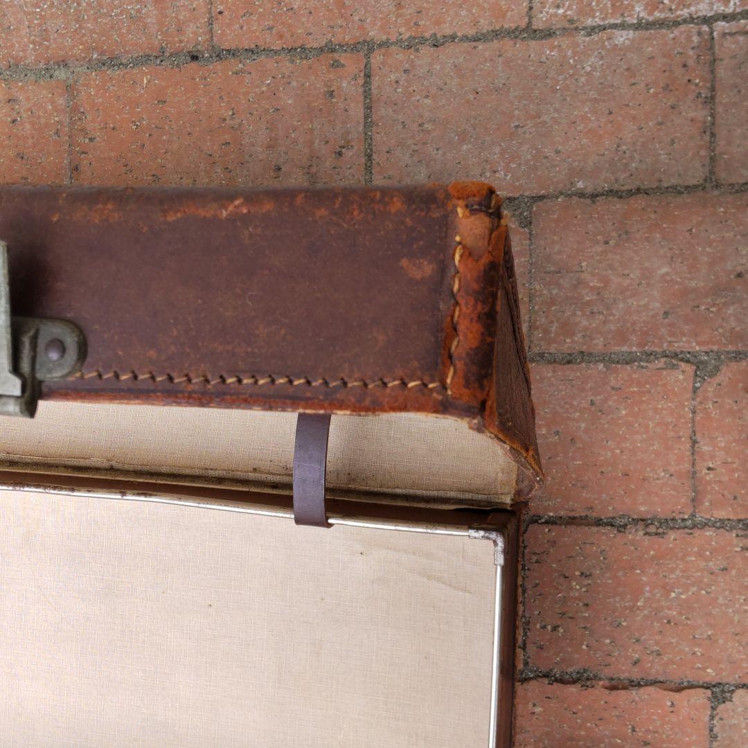 アンティーク　トランク