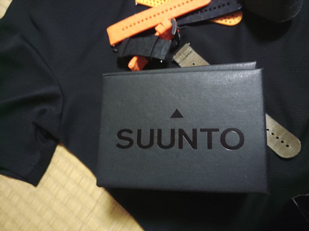 (美品)　SUUNTO　9　 baro　チタニウム
