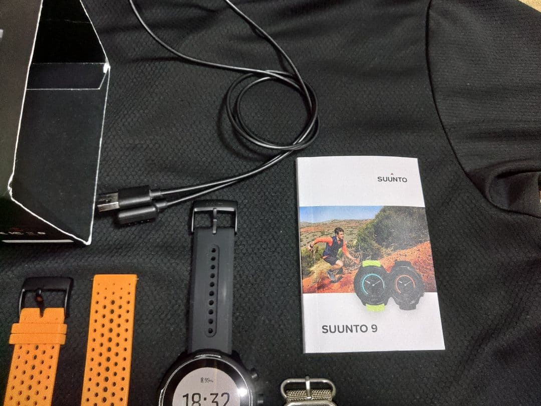 (美品)　SUUNTO　9　 baro　チタニウム