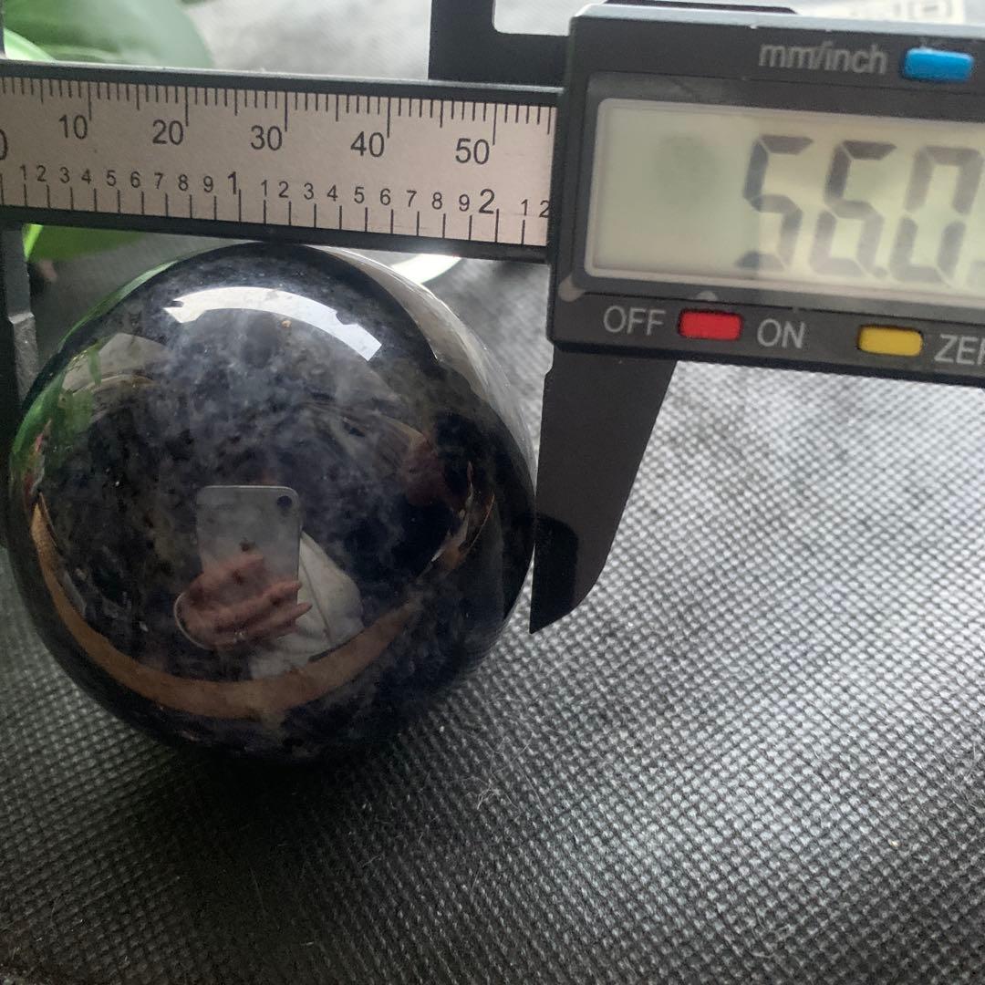 アイオライトスフィア約56mm コーディエライト　深い菫色