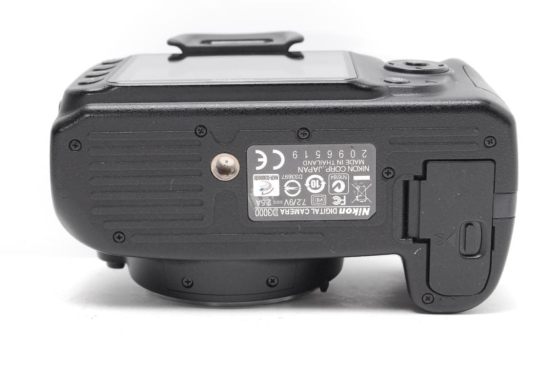 ohencx852sf 　Nikon D3000　ボディのみ