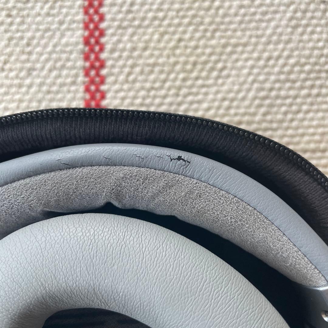 廃盤！Bose QuietComfort 35 II ワイヤレスヘッドホン