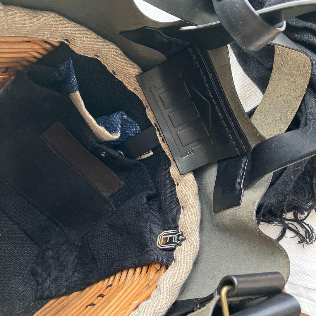 eb・a・gos エバゴス レザーカゴbag ショルダー付き