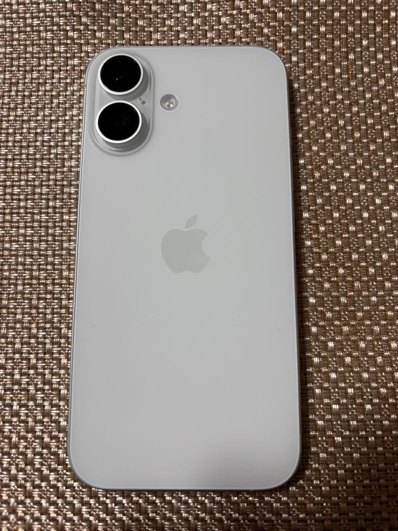 Apple iPhone 16 ホワイト 本体 128G