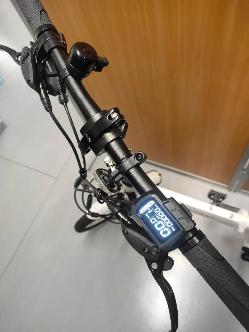 【期間限定セール開催中！】電動アシスト自転車ERWAYA02 ホワイト&グリーン
