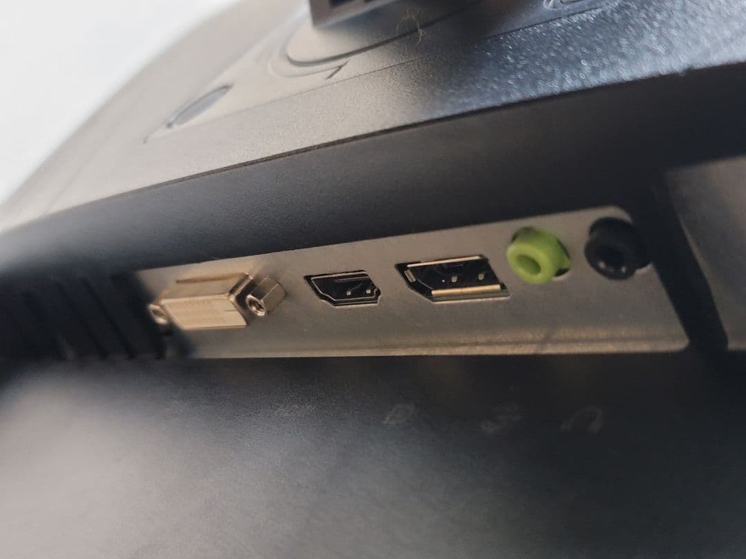 ASUS VG258QR 165hz 0.5ms 24.5インチゲーミングモニタ