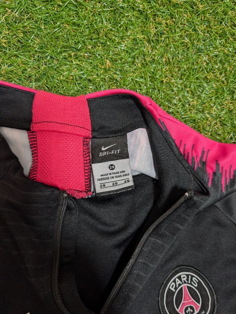 ナイキ　サッカードリルトップジュニア Lサイズまとめ売り