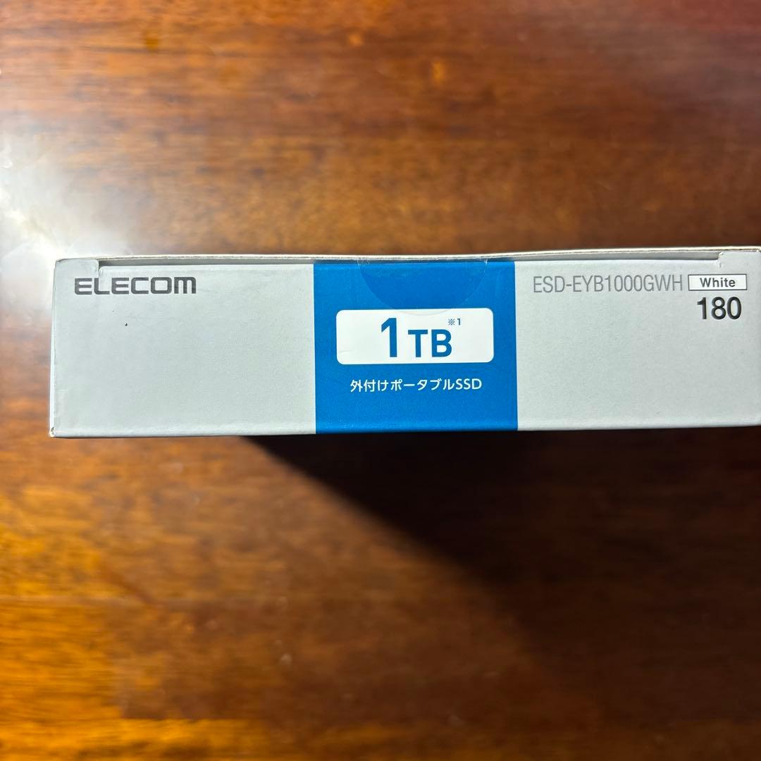 【新品未開封】SSD(1TB)　ESD-EYB1000GWH