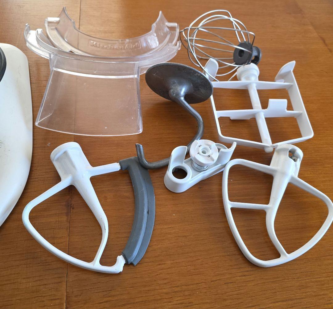 Kitchen Aid Artisan 5KSM150 ミキサー　海外品