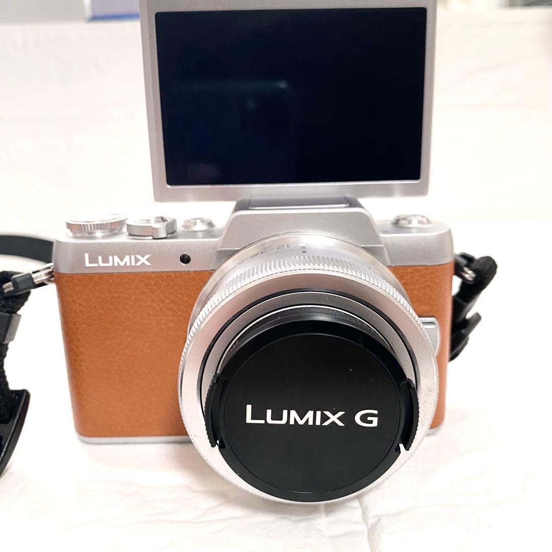【美品】Panasonic LUMIX G ミラーレス一眼カメラ DMC-GF7