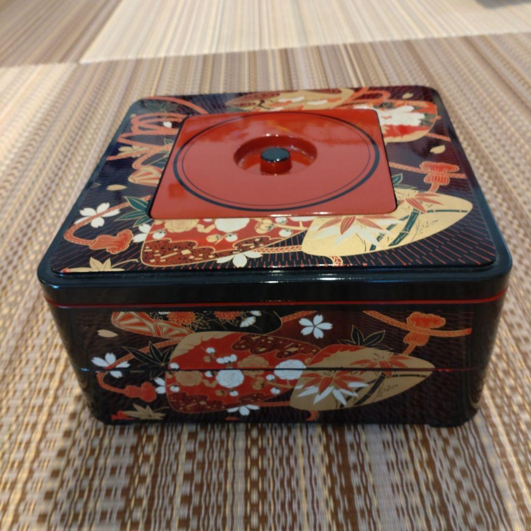 和食器、お弁当箱　重箱　２段