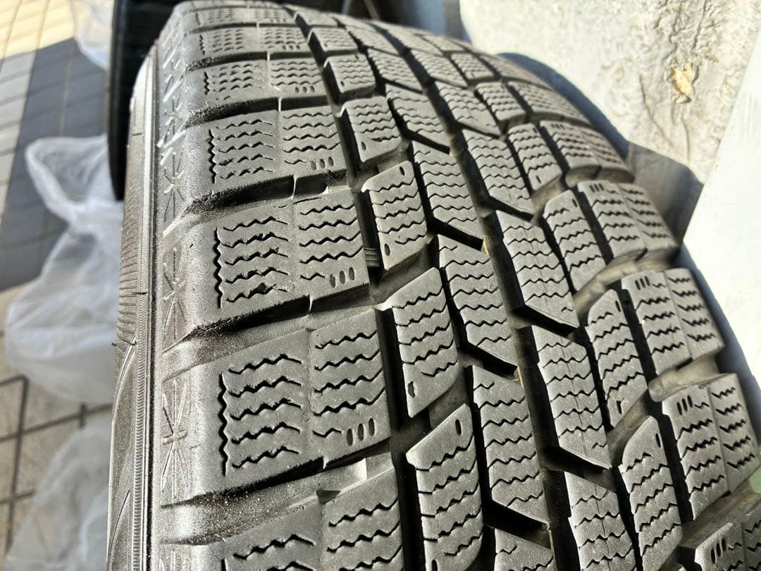 AIRNOVA ホイール付き　スタッドレスタイヤ　4本セット　16インチ