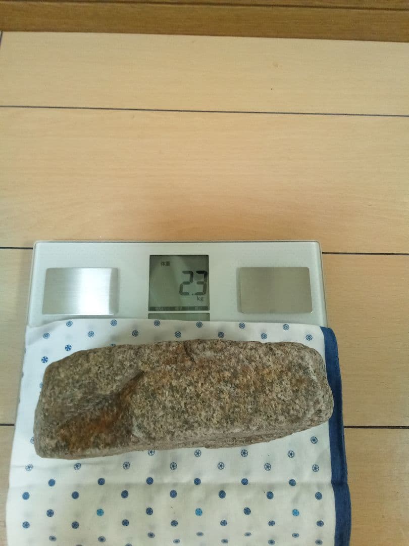 高純度天然ラジウム鉱石（0.5〜1.0μSv/h北投石原石 16.6㎏ 10個