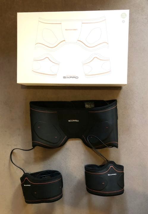SIXPADシックスパッドボトムベルト¥4万2,680ダイエットEMS筋トレ