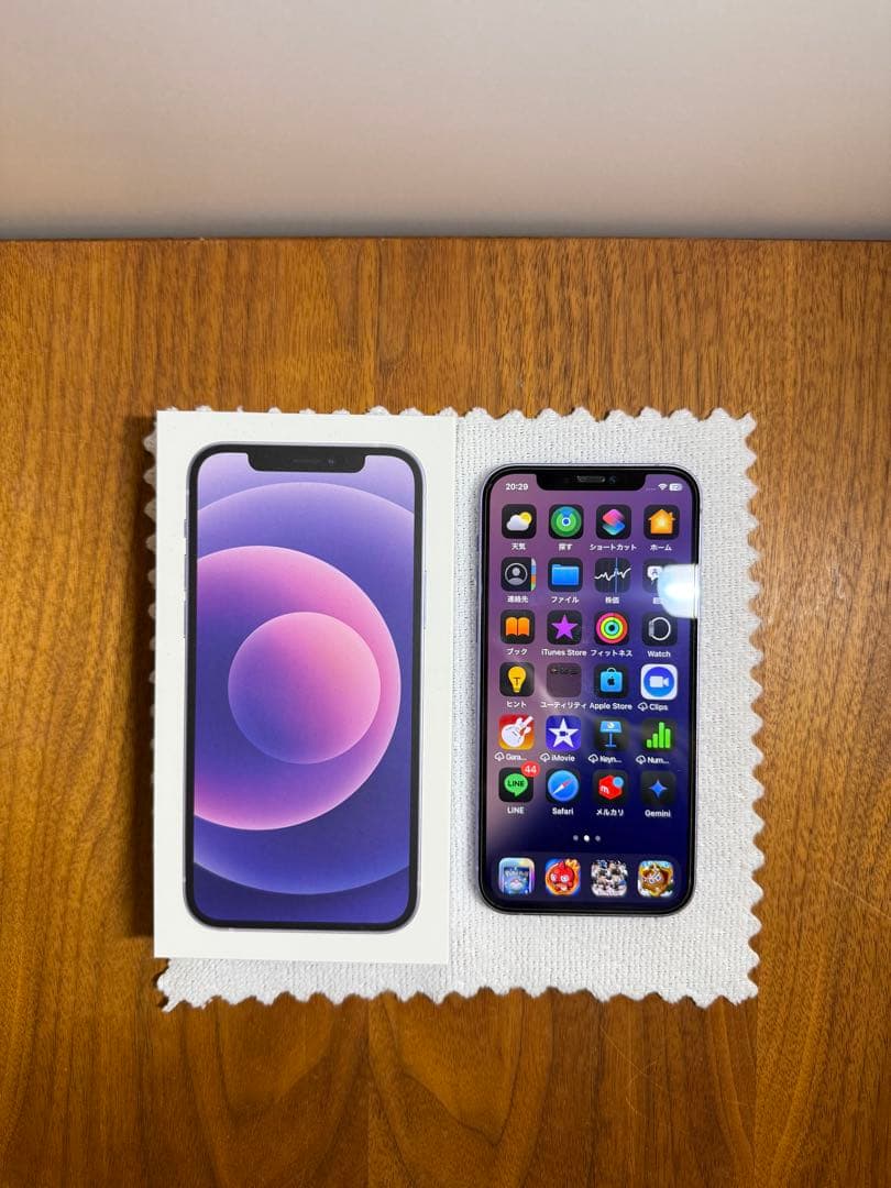 Apple iPhone 12 64GBパープル　シリコンケース付き　電池86%
