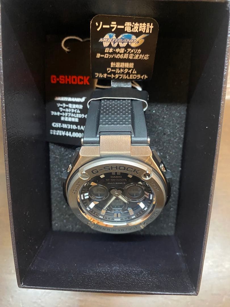 【未使用に近い極美品】G-SHOCK GST-W310 1AJF 電波ソーラータ