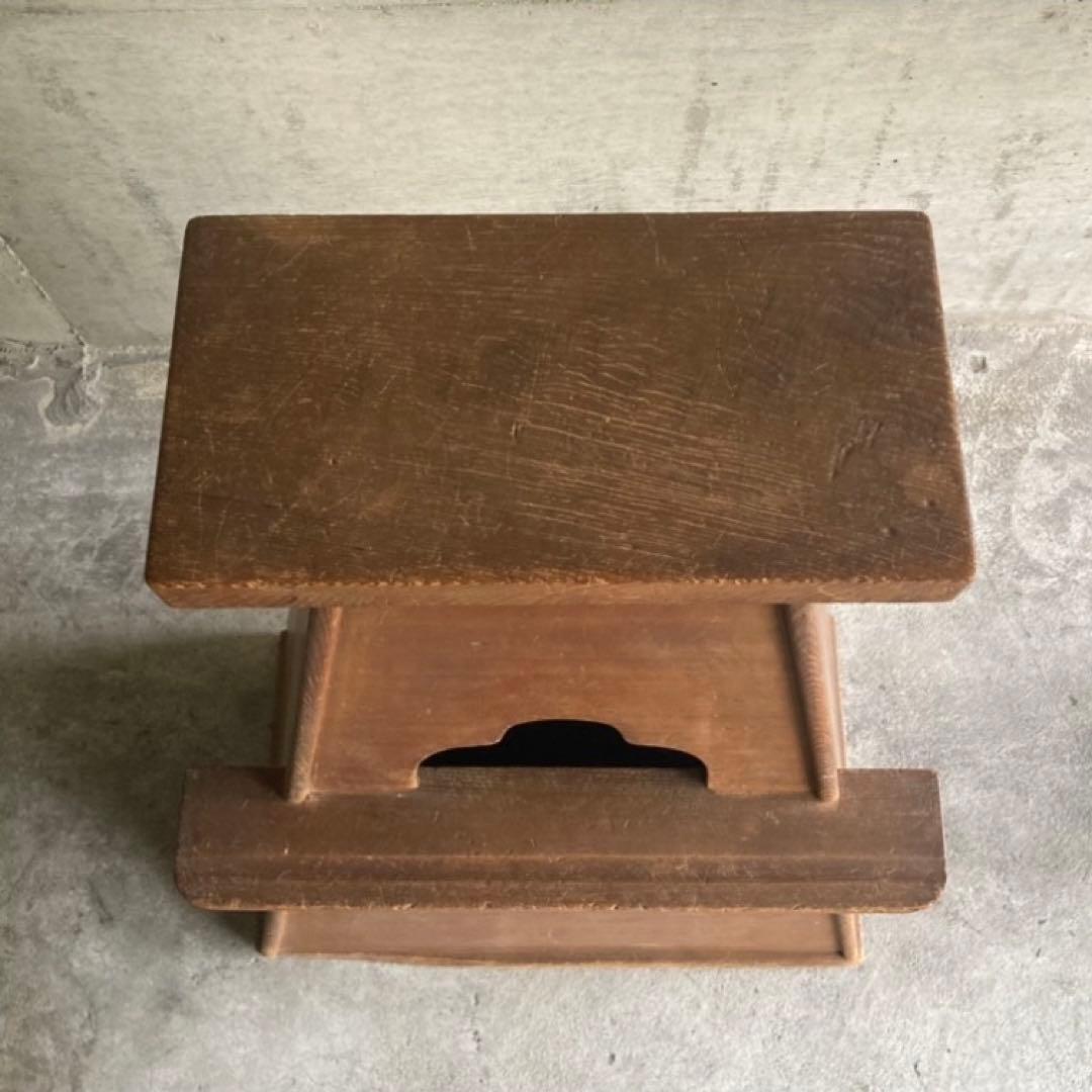 古い味のある大きな踏み台 置物台 花台 飾り棚 ラック 大型 特大 木製 レトロ