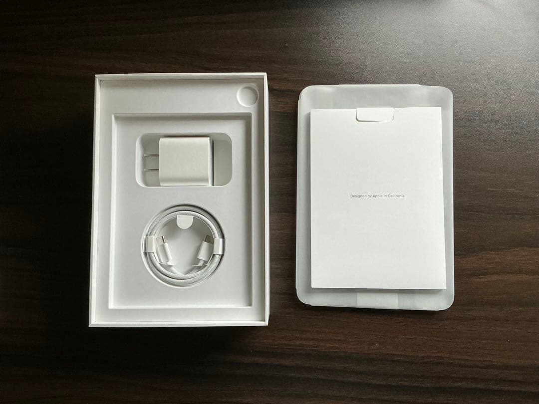 iPad mini 7 Wi-Fi 256GBスペースグレー＋ 純正ケース