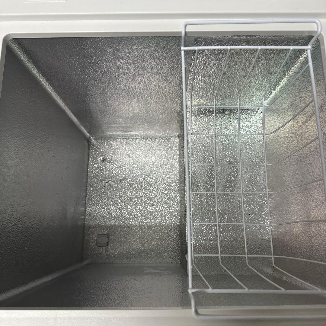 YAMAZEN 山善 電気冷凍庫 YF-C70 ホワイト 2023年製