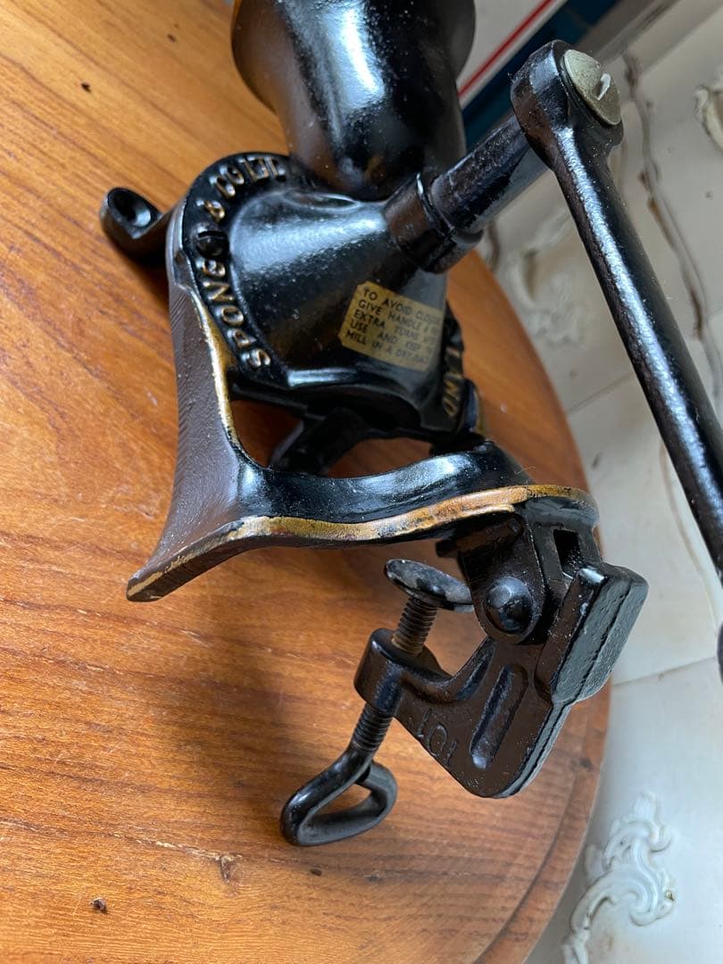 もも様専門イギリスアンティーク 壁掛け　コーヒー　ミル　グラインダー SPONG