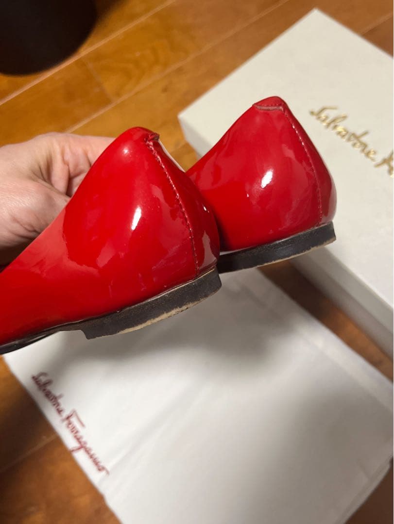 Ferragamo ヴァラ　フラットシューズ37 美品