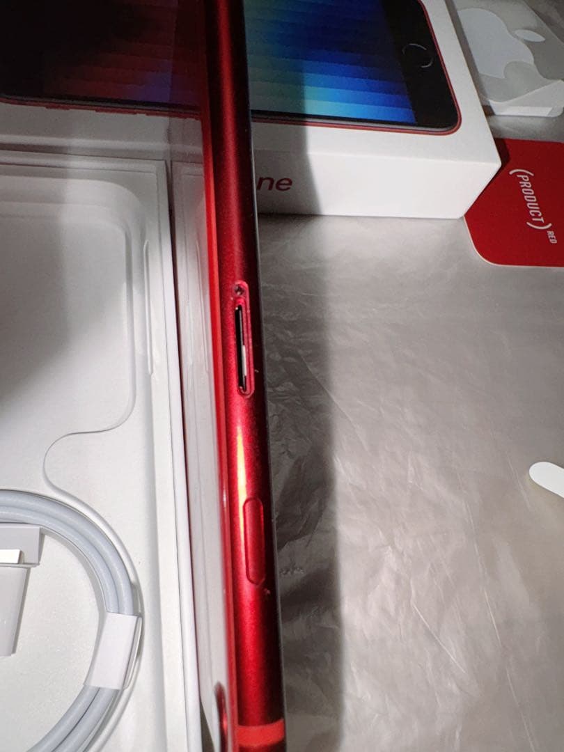 iPhone SE3 PRODUCT(RED) 128GB SIMフリー