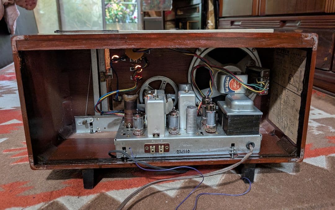 マツダうぐいすGS 昭和レトロ 真空管ラジオ　マジックアイ付