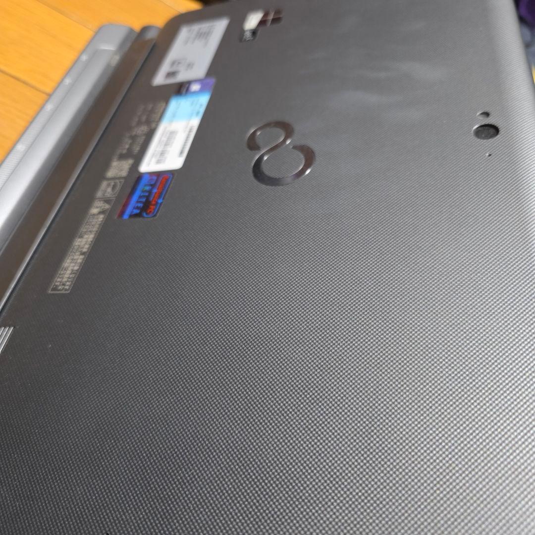 ARROWS Tab Q775 Windows防水タブレット キーボード・ペン付