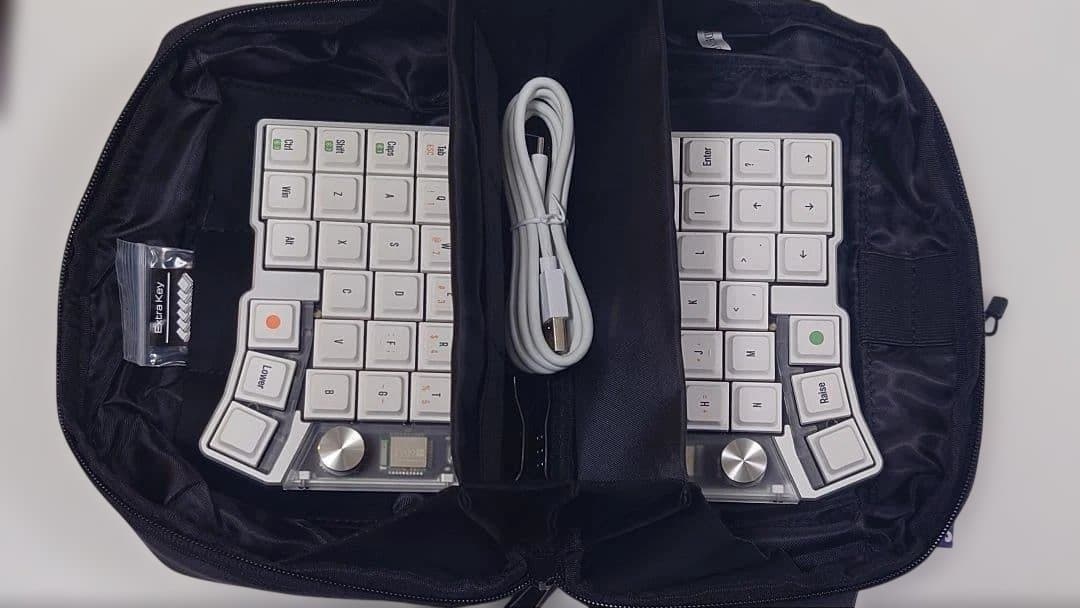 【ケース付】Cornix LP 分割無線キーボード｜VIAL対応｜技適｜シルバー