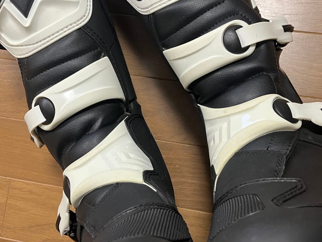 alpinestars TECH1 ブーツ JPN26.5・US8・EUR42