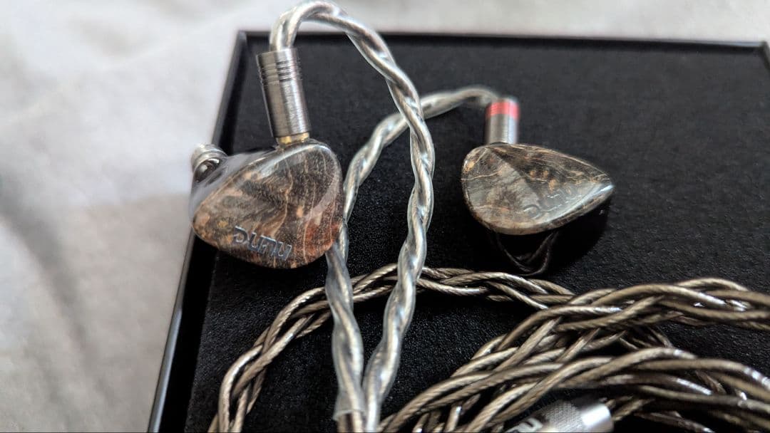 イヤホン DUNU x Gizaudio Da Vinci