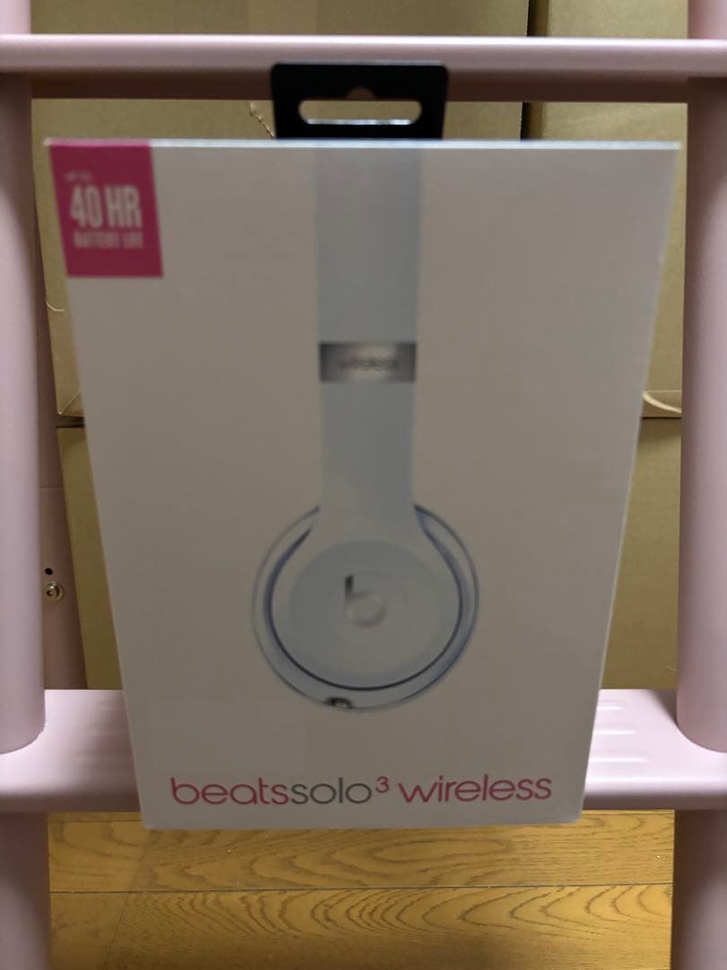 ヘッドホン beats solo3 wireless