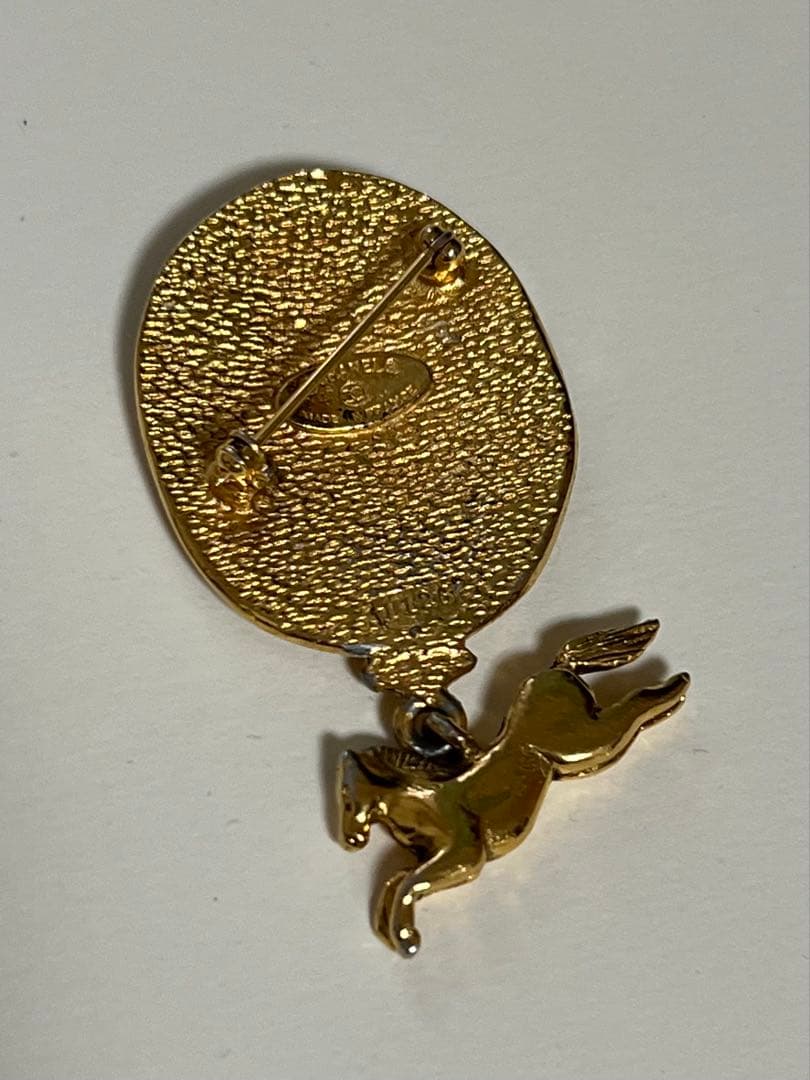 CHANEL 馬のモチーフ ブローチ