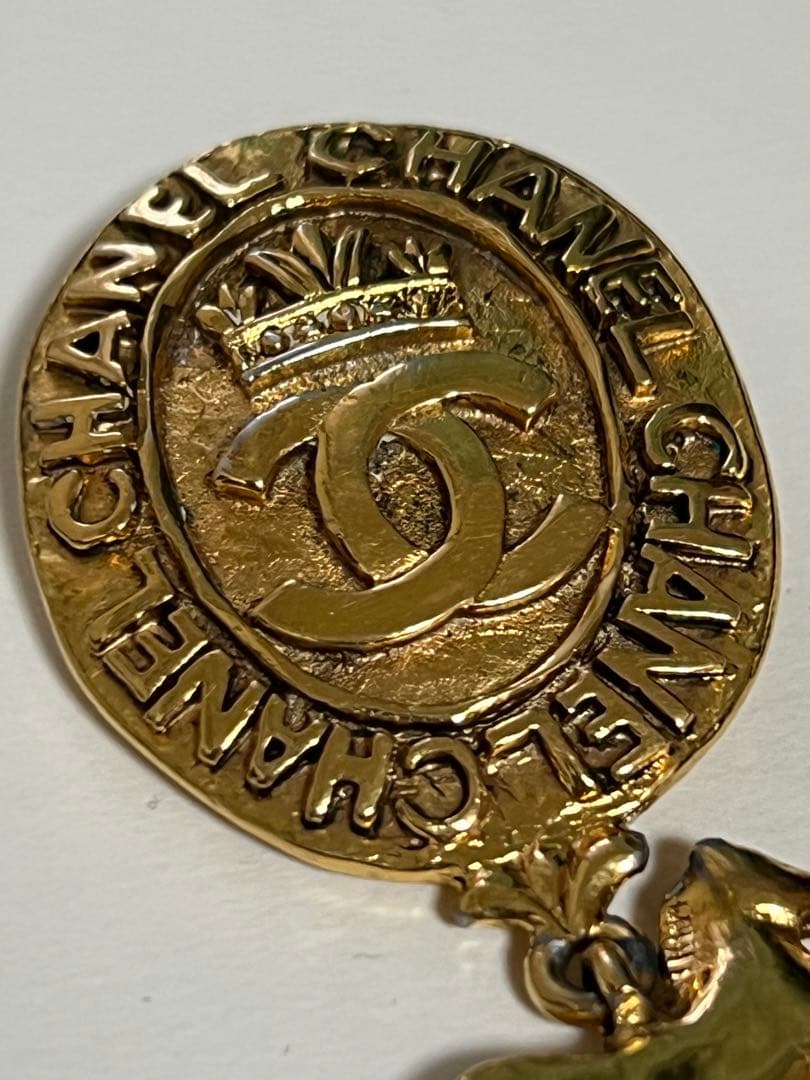 CHANEL 馬のモチーフ ブローチ