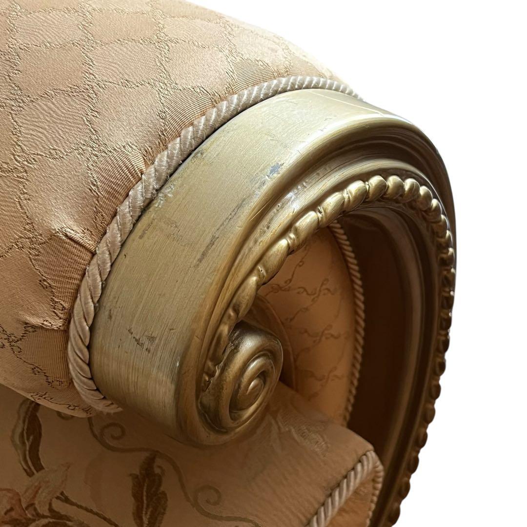 【豪華絢爛】【高級】2人掛けソファ　ファブリック ヨーロッパ　欧風　ラウンジ