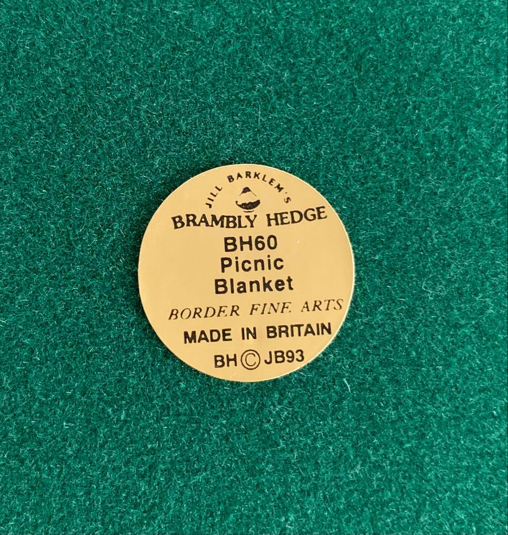 ピクニックブランケット ブランブリーヘッジ フィギュリン 置物