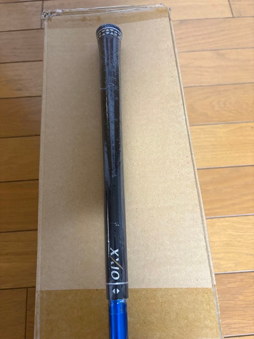 【新品未使用】ゼクシオ10フェアウェイウッド5番（18度）Rフレックス
